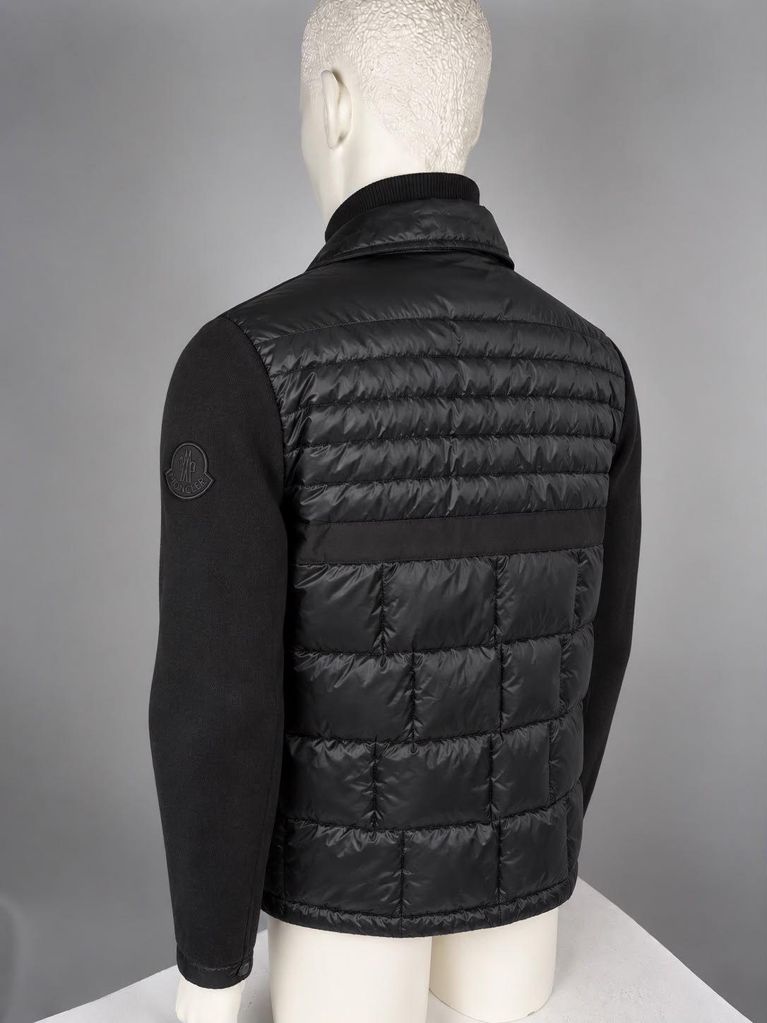 Moncler Blais Down Jacket (3/M)