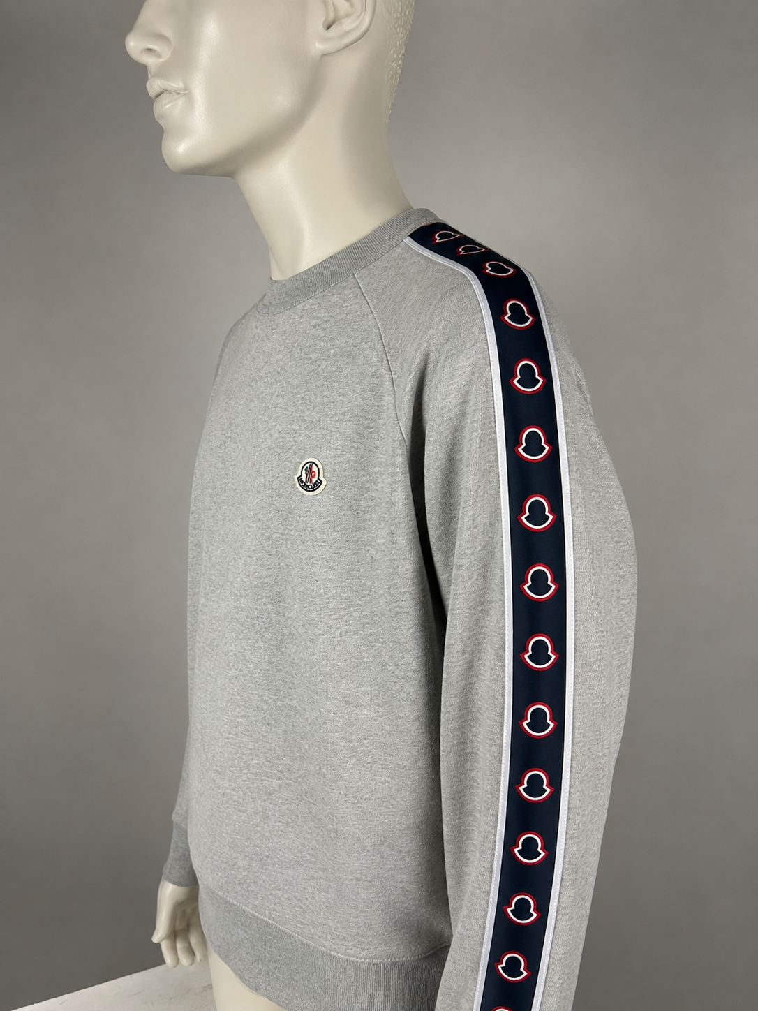 Moncler Sweater (L)