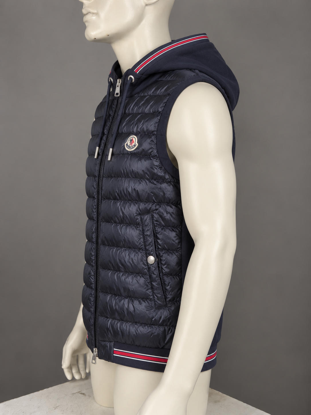 Moncler Down Jacket Gilet (M)
