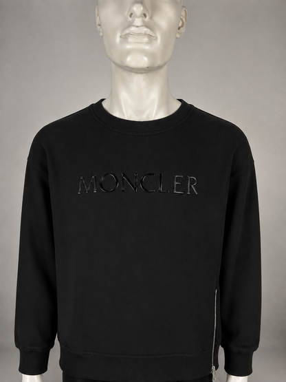 Moncler Sweater (XXL)