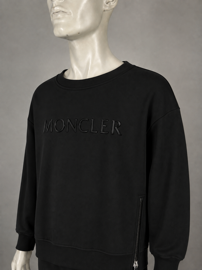 Moncler Sweater (XXL)