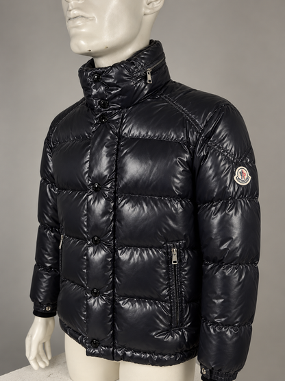 Moncler Ever Down Jacket (2/M)