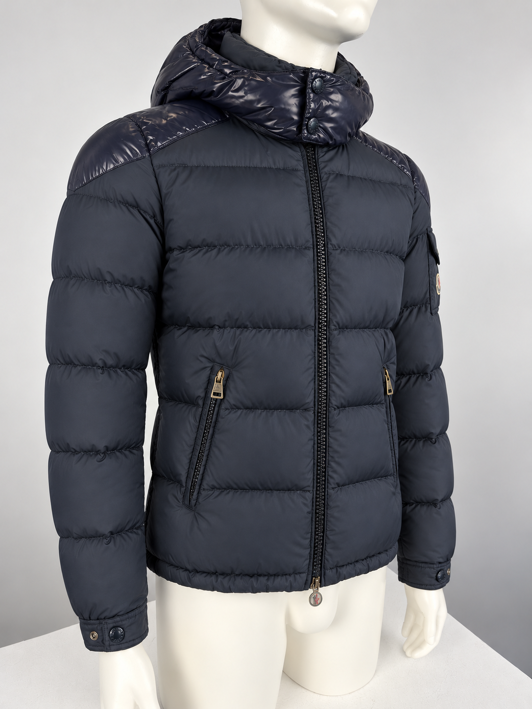 Moncler Chevalier Down Jacket (4/L)