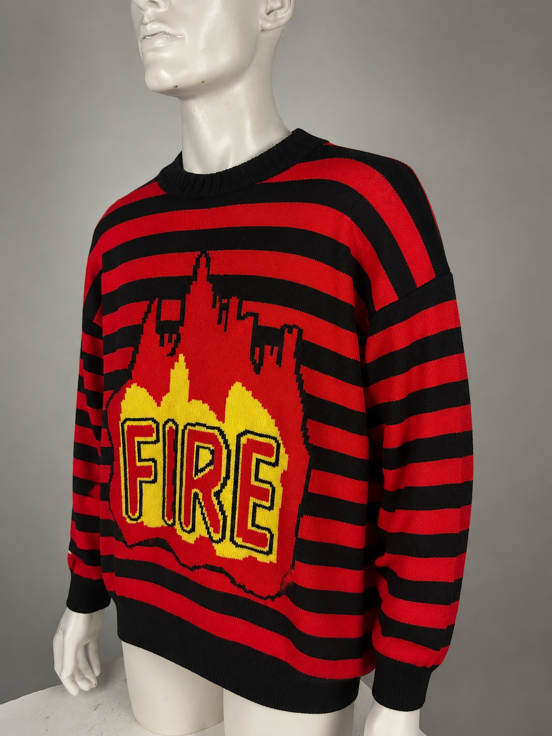 Moncler Sweater (L)