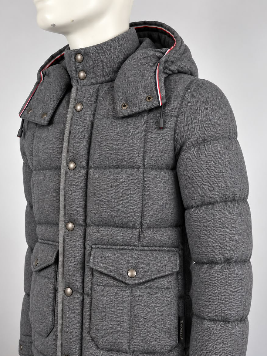 Moncler Dublin Down Jacket (4/L)