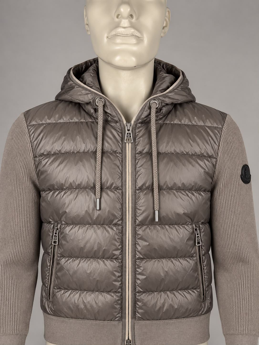 Moncler Down Jacket Cardigan (L)